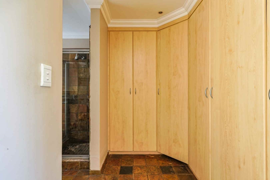 3 Bedroom Property for Sale in Faerie Glen Gauteng
