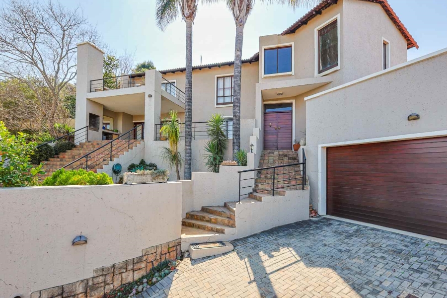3 Bedroom Property for Sale in Faerie Glen Gauteng