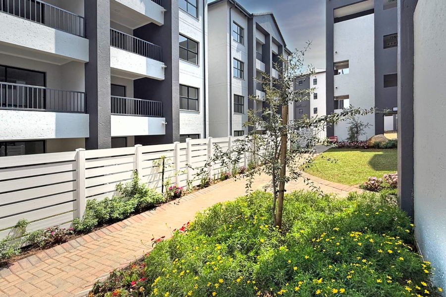 To Let 1 Bedroom Property for Rent in Fourways Gauteng