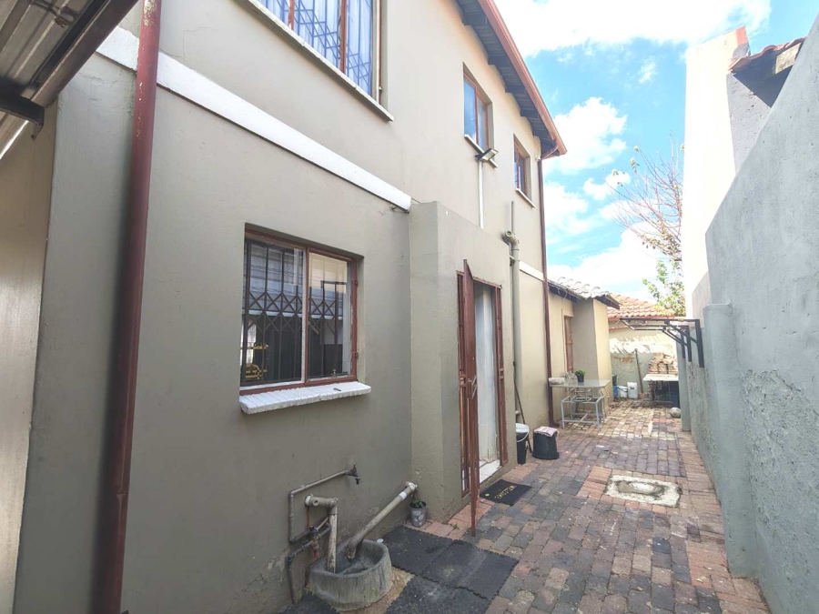 To Let 3 Bedroom Property for Rent in Cosmo City Gauteng