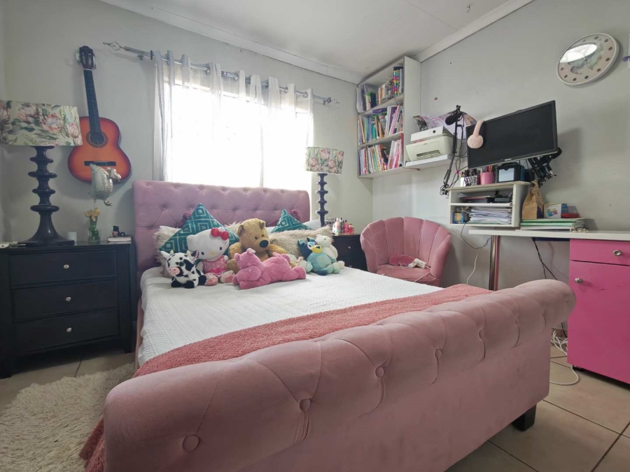 To Let 3 Bedroom Property for Rent in Cosmo City Gauteng
