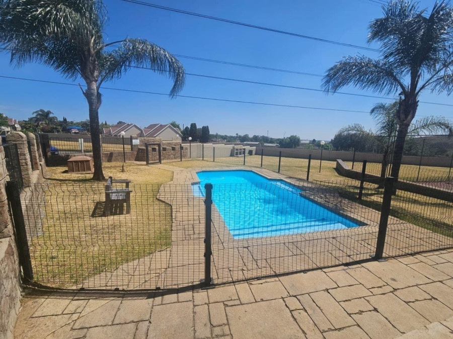 3 Bedroom Property for Sale in Eden Glen Gauteng