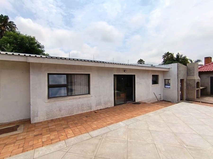3 Bedroom Property for Sale in Sunnyridge Gauteng