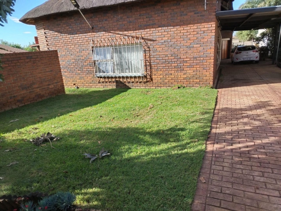 4 Bedroom Property for Sale in Mimosa Park Gauteng