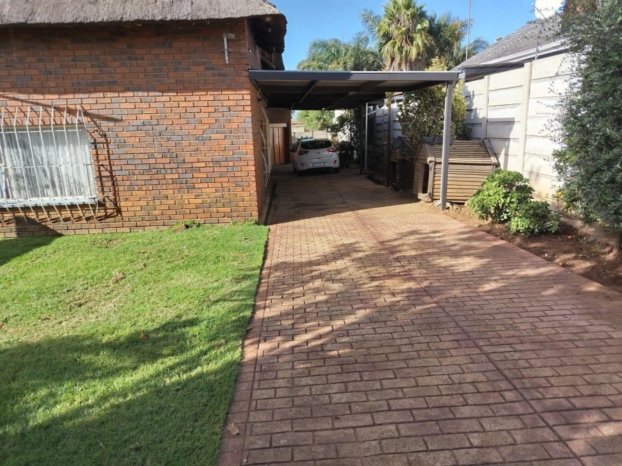 4 Bedroom Property for Sale in Mimosa Park Gauteng