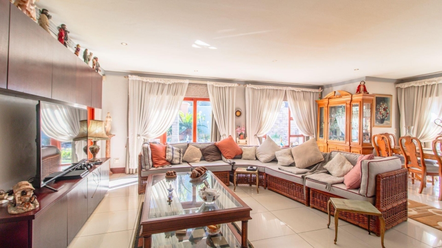 3 Bedroom Property for Sale in Bedfordview Gauteng