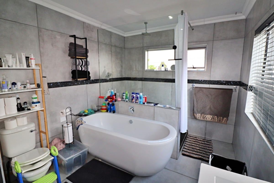3 Bedroom Property for Sale in Gerdview Gauteng