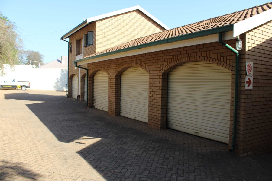 1 Bedroom Property for Sale in Sunnyside Gauteng