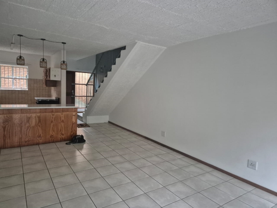 1 Bedroom Property for Sale in Sunnyside Gauteng
