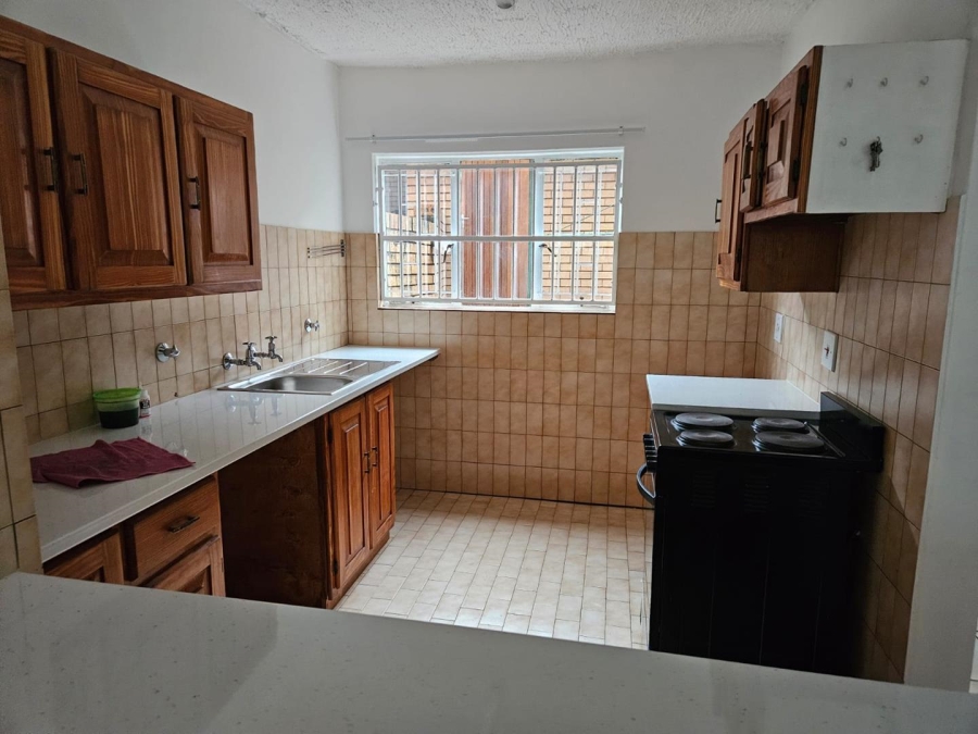 1 Bedroom Property for Sale in Sunnyside Gauteng