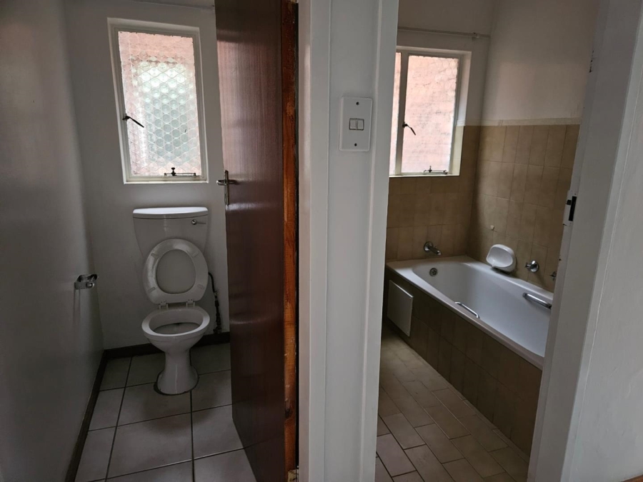1 Bedroom Property for Sale in Sunnyside Gauteng