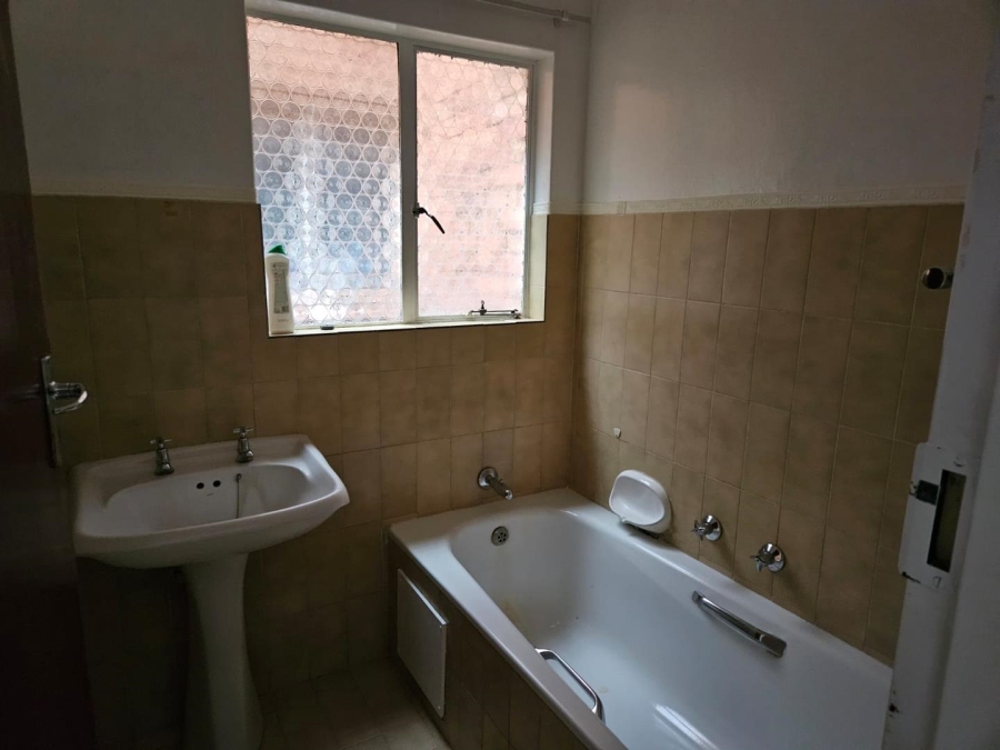 1 Bedroom Property for Sale in Sunnyside Gauteng