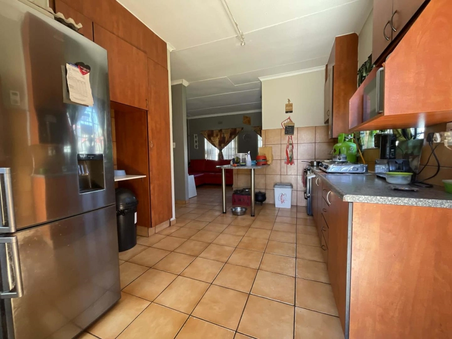 To Let 3 Bedroom Property for Rent in Birchleigh Gauteng