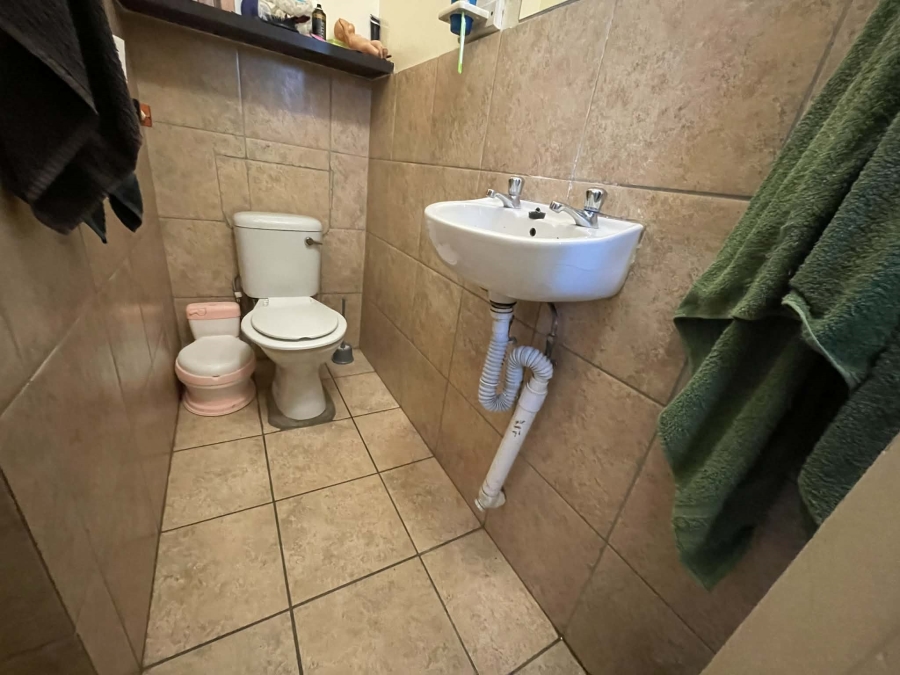To Let 3 Bedroom Property for Rent in Birchleigh Gauteng