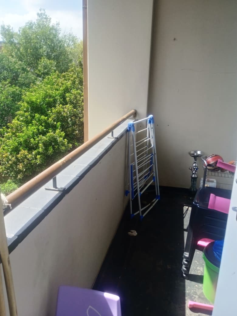 2 Bedroom Property for Sale in Florida Lake Gauteng