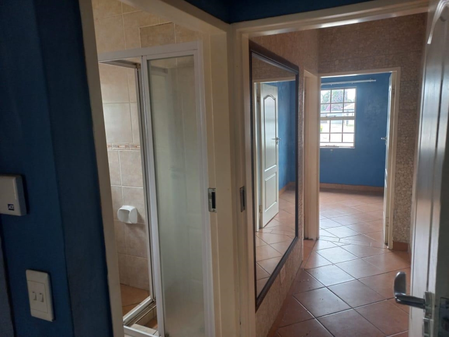 2 Bedroom Property for Sale in The Orchards Gauteng