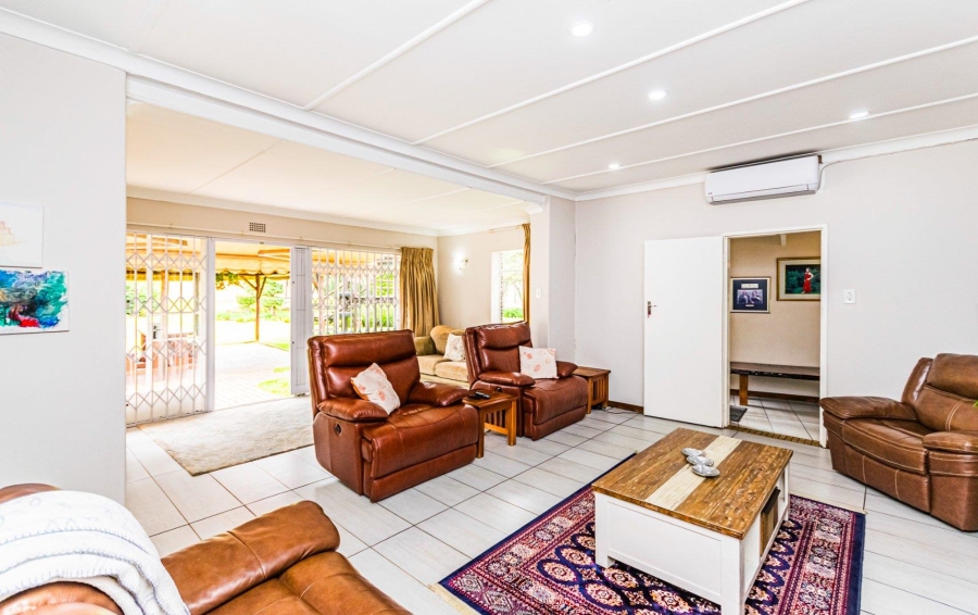 3 Bedroom Property for Sale in Monument Gauteng