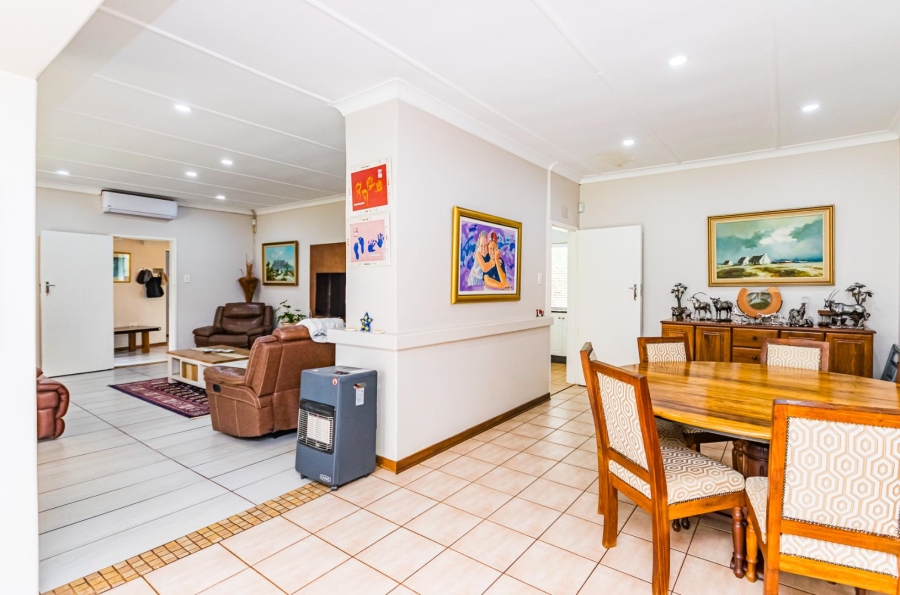 3 Bedroom Property for Sale in Monument Gauteng