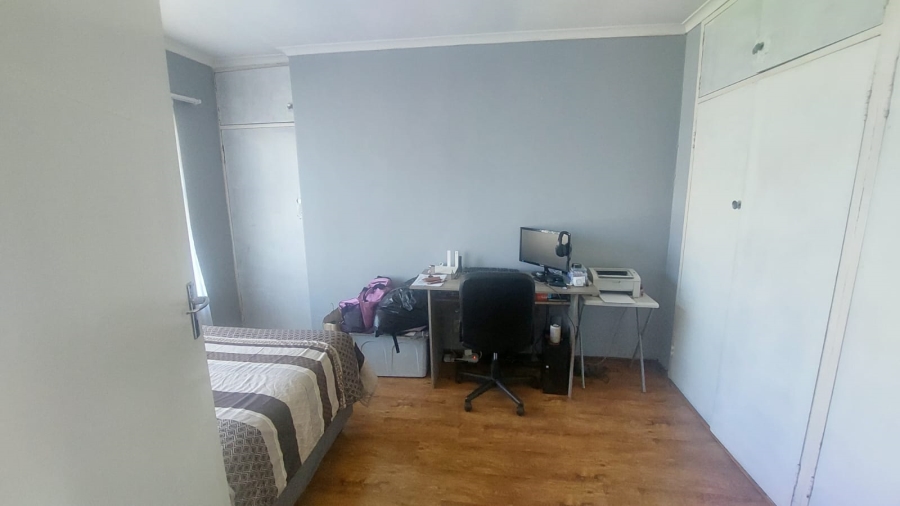 3 Bedroom Property for Sale in Roseacres Gauteng