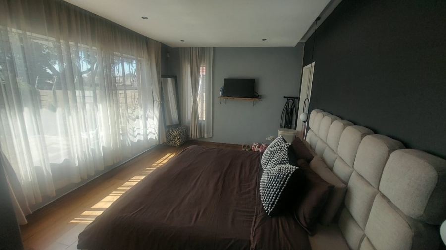 3 Bedroom Property for Sale in Roseacres Gauteng