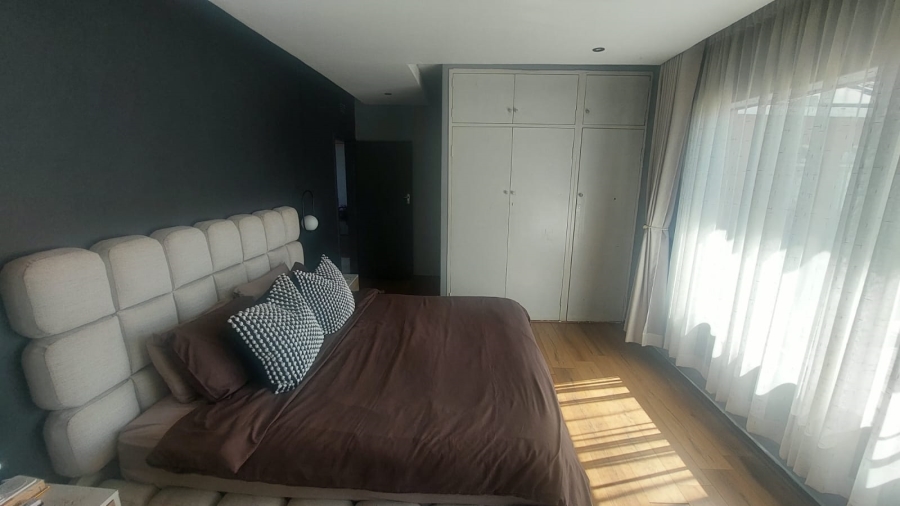 3 Bedroom Property for Sale in Roseacres Gauteng