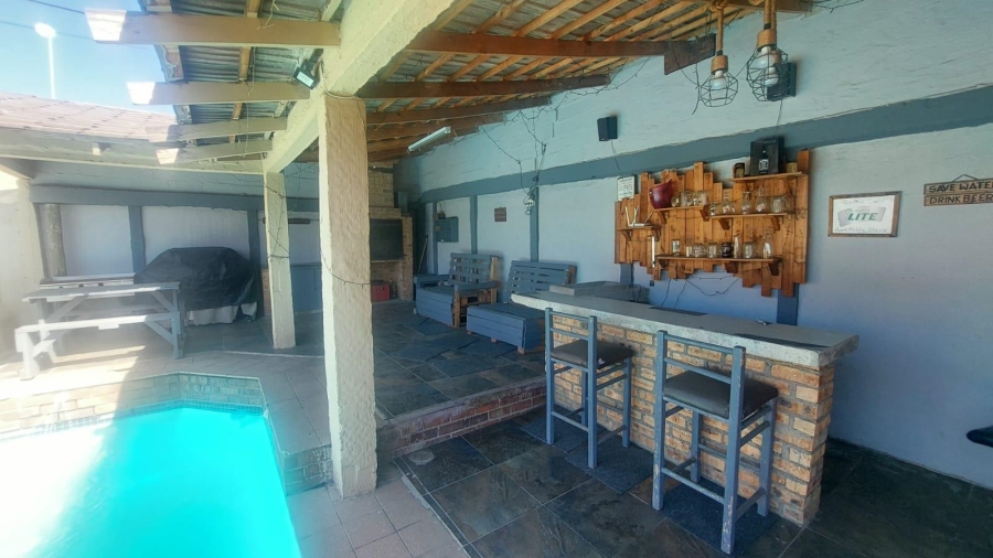 3 Bedroom Property for Sale in Roseacres Gauteng
