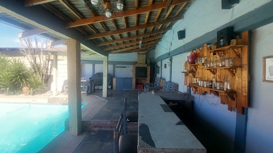 3 Bedroom Property for Sale in Roseacres Gauteng