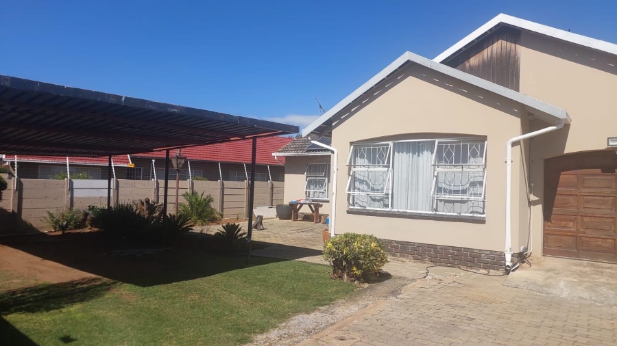 3 Bedroom Property for Sale in Roseacres Gauteng