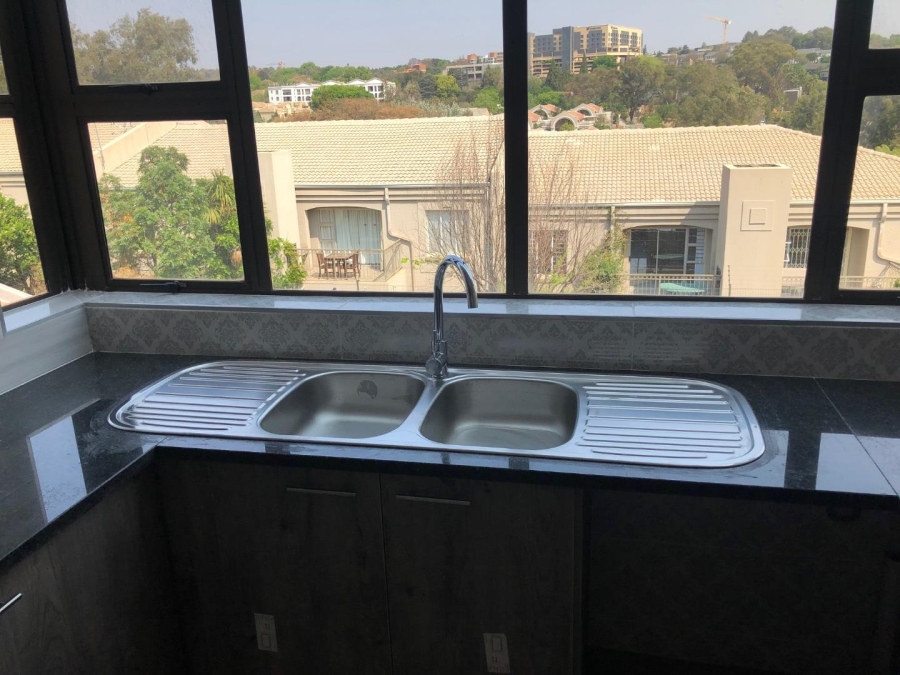 To Let 3 Bedroom Property for Rent in Hyde Park Gauteng