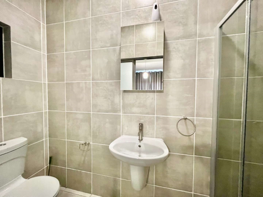 2 Bedroom Property for Sale in Linbro Park Gauteng
