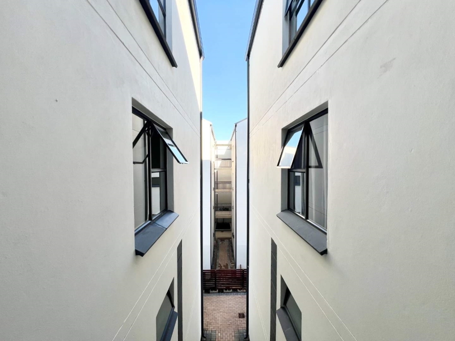 2 Bedroom Property for Sale in Linbro Park Gauteng
