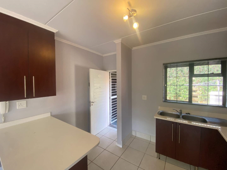 2 Bedroom Property for Sale in Glenvista Gauteng