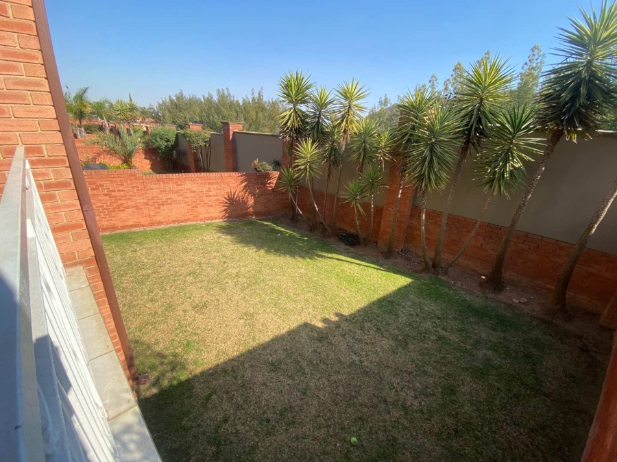 2 Bedroom Property for Sale in Glenvista Gauteng