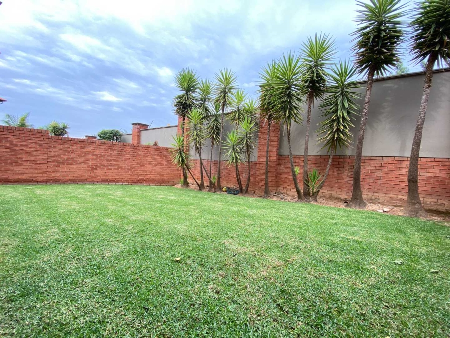 2 Bedroom Property for Sale in Glenvista Gauteng