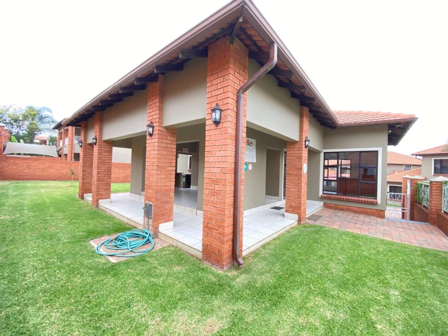 2 Bedroom Property for Sale in Glenvista Gauteng