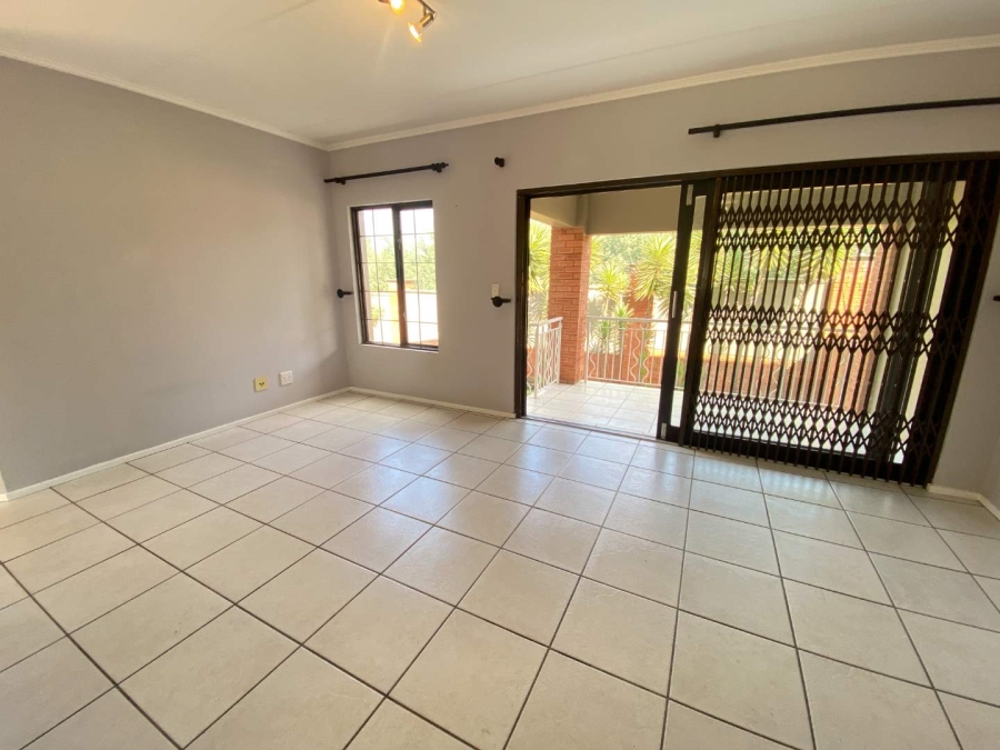 2 Bedroom Property for Sale in Glenvista Gauteng