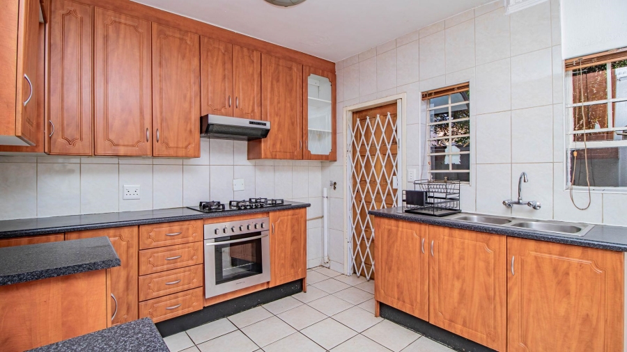 2 Bedroom Property for Sale in Rynsoord Gauteng