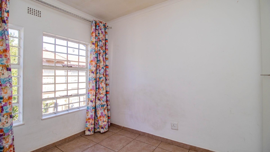 2 Bedroom Property for Sale in Rynsoord Gauteng