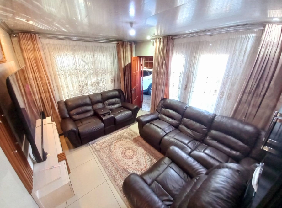 3 Bedroom Property for Sale in Elandspoort Gauteng