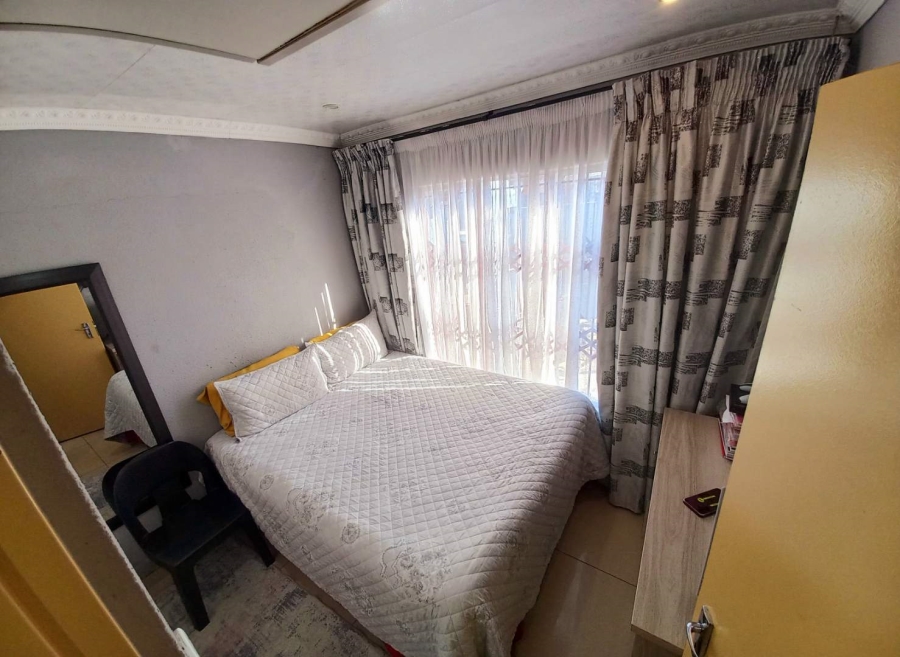 3 Bedroom Property for Sale in Elandspoort Gauteng