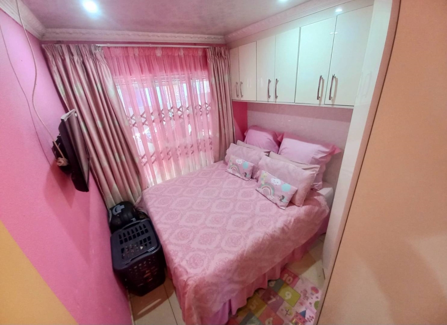 3 Bedroom Property for Sale in Elandspoort Gauteng