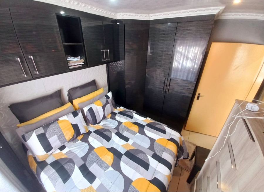 3 Bedroom Property for Sale in Elandspoort Gauteng