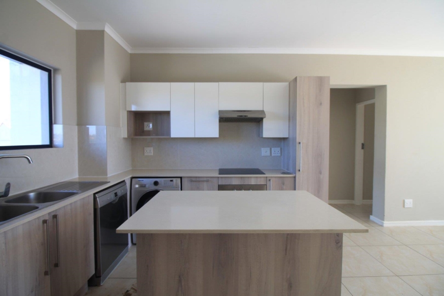To Let 2 Bedroom Property for Rent in North Riding Gauteng