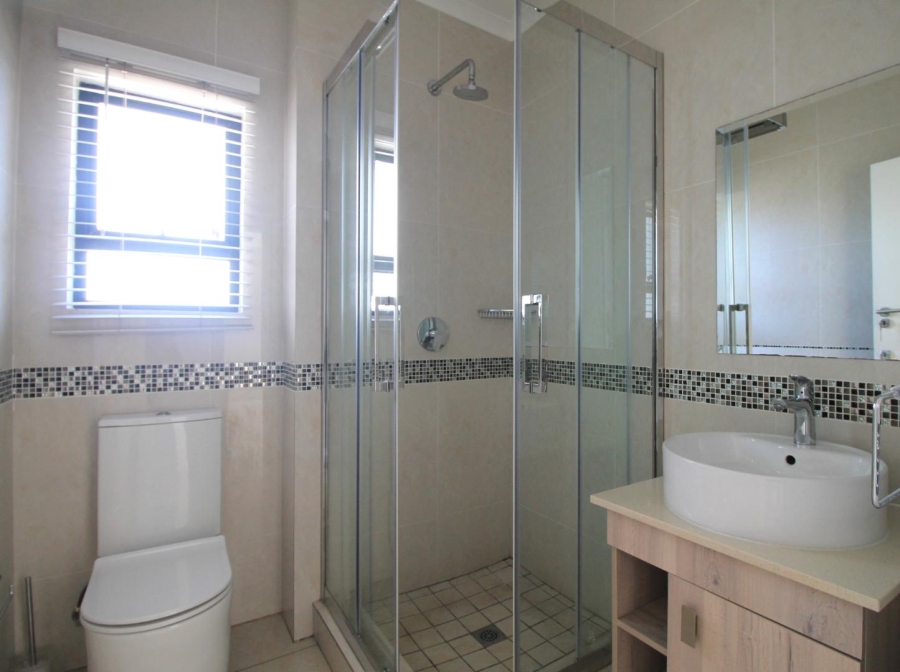 To Let 2 Bedroom Property for Rent in North Riding Gauteng