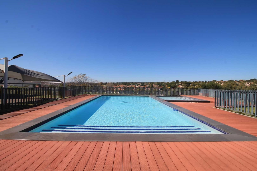To Let 2 Bedroom Property for Rent in North Riding Gauteng