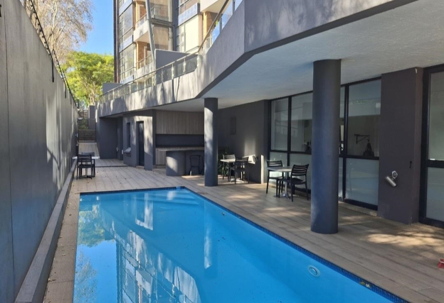 To Let 2 Bedroom Property for Rent in Benmore Gauteng