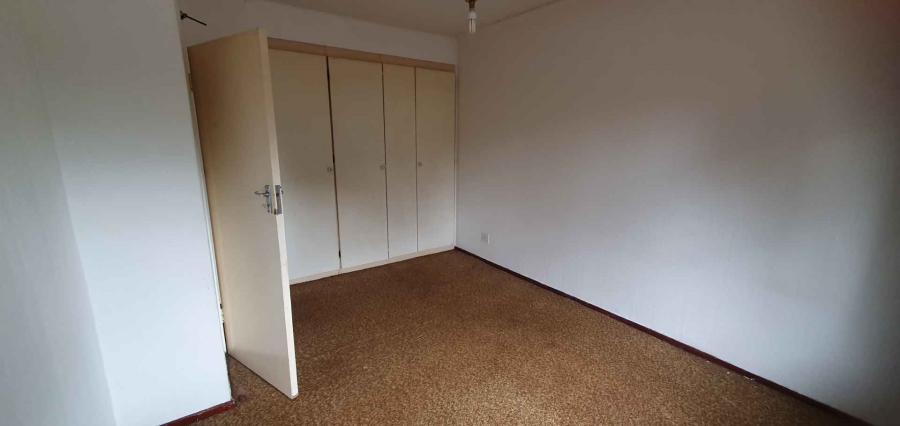 2 Bedroom Property for Sale in Fleurhof Gauteng