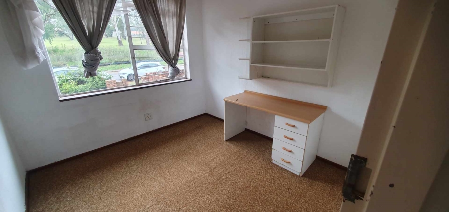 2 Bedroom Property for Sale in Fleurhof Gauteng