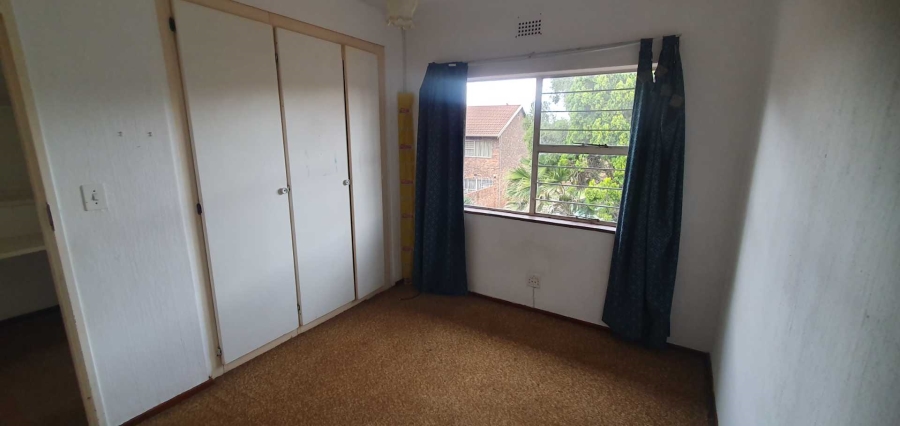 2 Bedroom Property for Sale in Fleurhof Gauteng