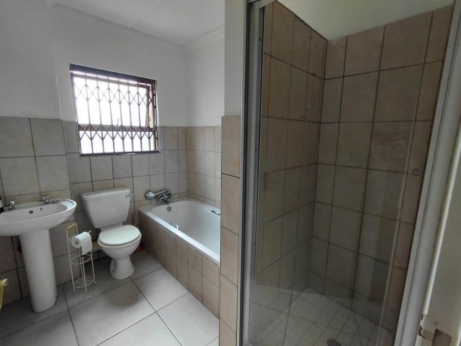 To Let 1 Bedroom Property for Rent in Dainfern Gauteng
